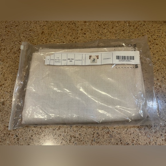 Easter Table Runner - Picture 4 of 5